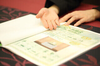 さいたま市での葬儀費用を対面にて説明